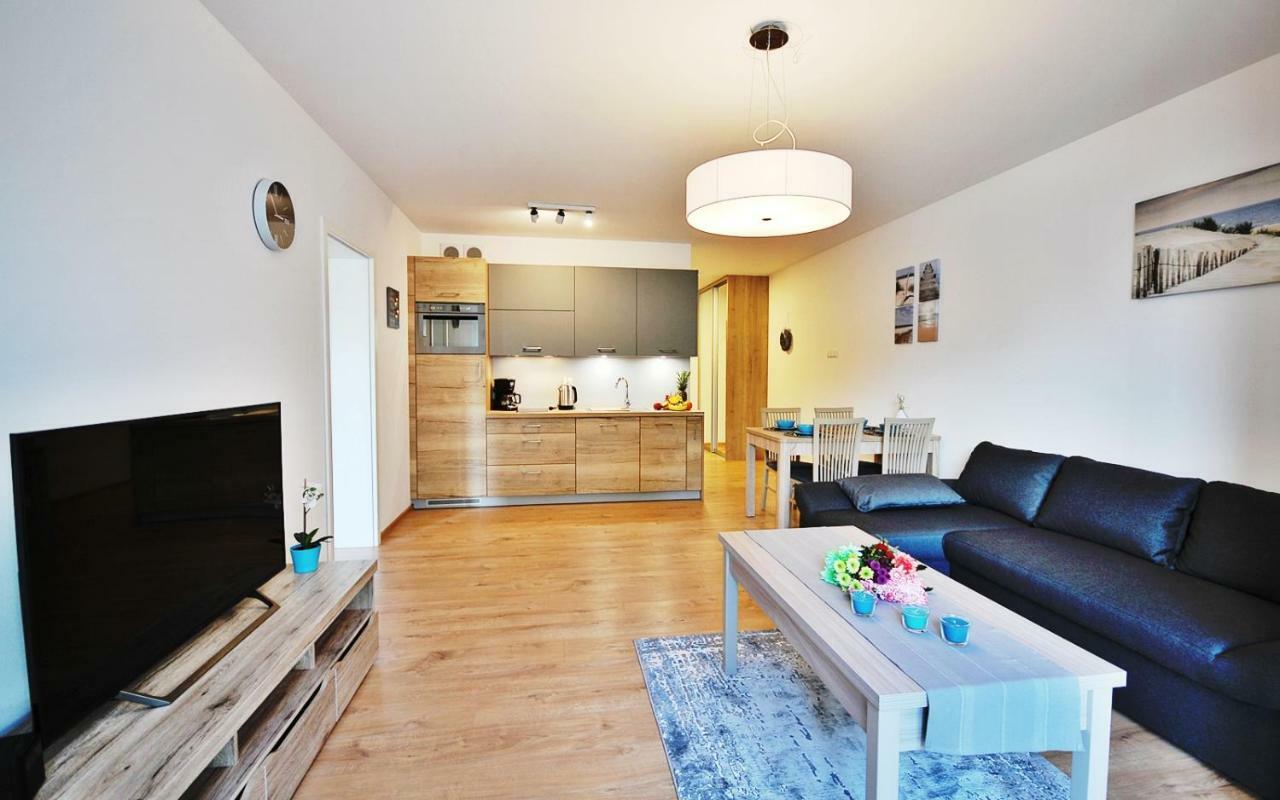 Apartament Lazur Polanki Park コウォブジェク エクステリア 写真