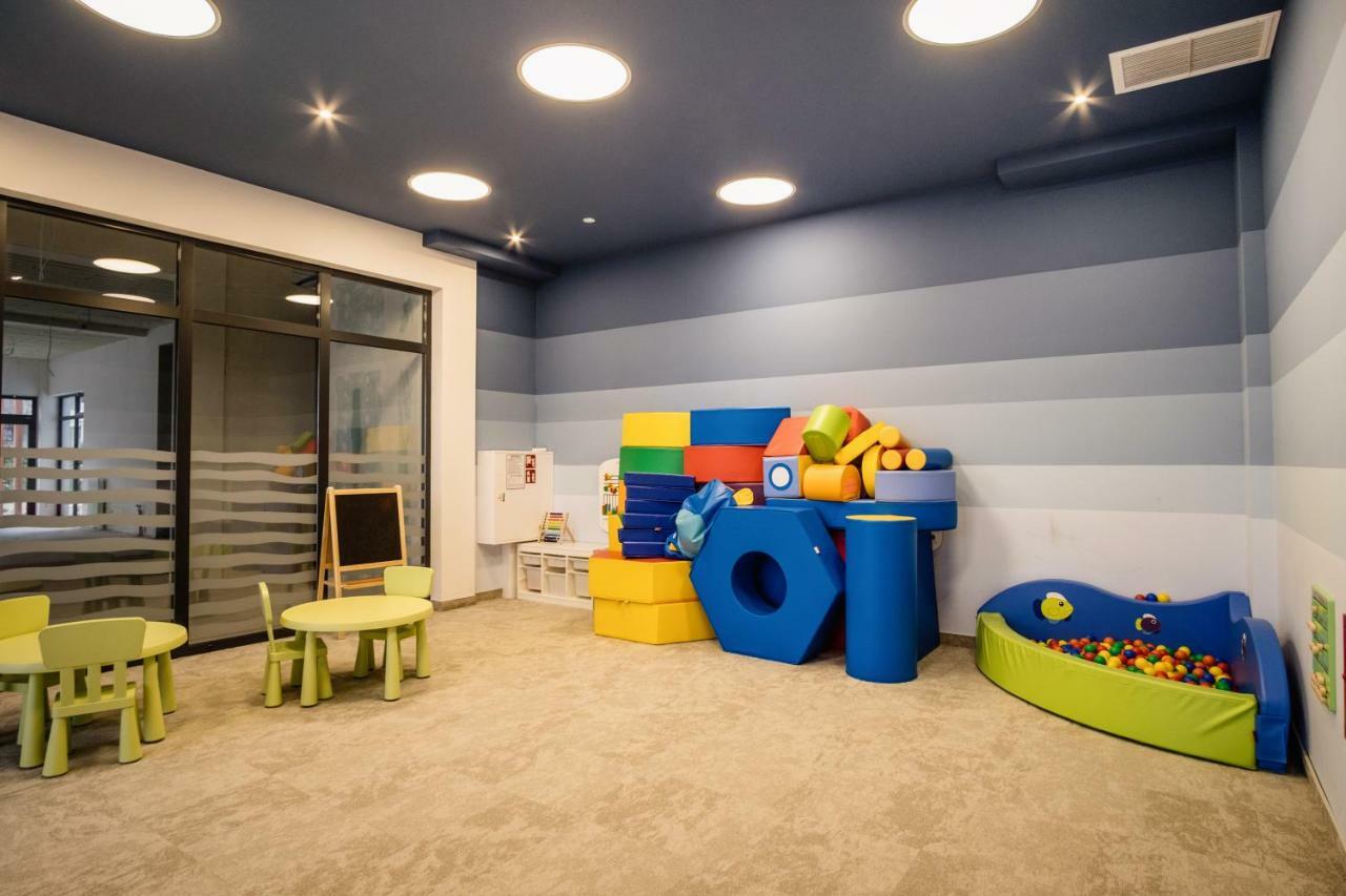 Apartament Lazur Polanki Park コウォブジェク エクステリア 写真